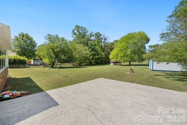 6425 Lebanon Road, Mint Hill, NC 28227