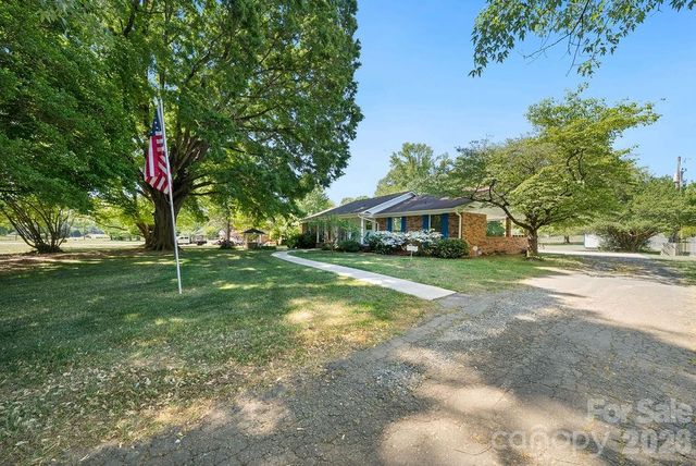 6425 Lebanon Road, Mint Hill, NC 28227