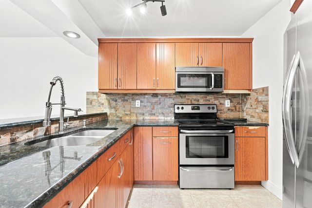 3801 VICTORIA Drive, West Palm Beach, FL 33406