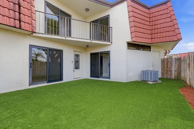 3801 VICTORIA Drive, West Palm Beach, FL 33406