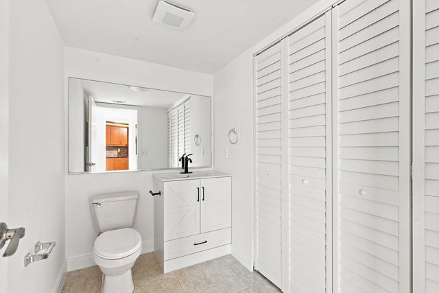3801 VICTORIA Drive, West Palm Beach, FL 33406