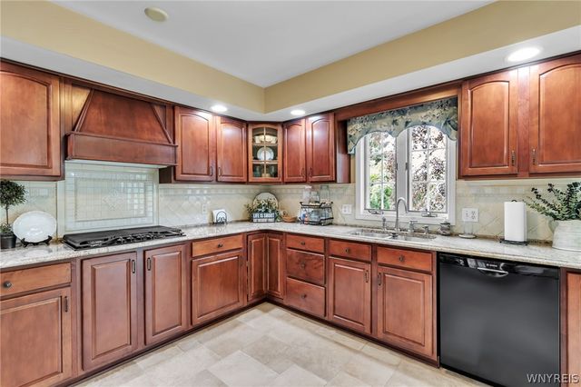 2650 Patel Drive, Wheatfield, NY 14304