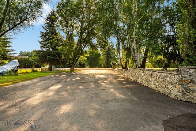 1306 Robin Lane, Bozeman, MT 59715