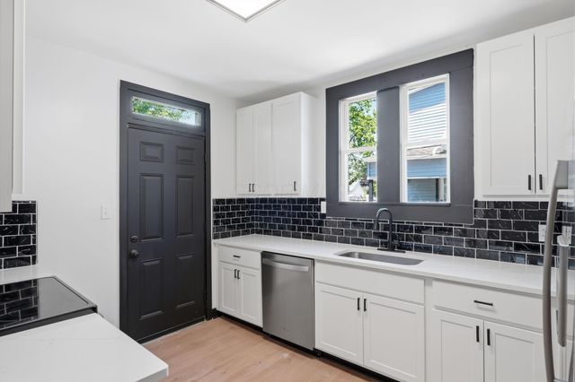 107 N Powell Avenue, Columbus, OH 43204