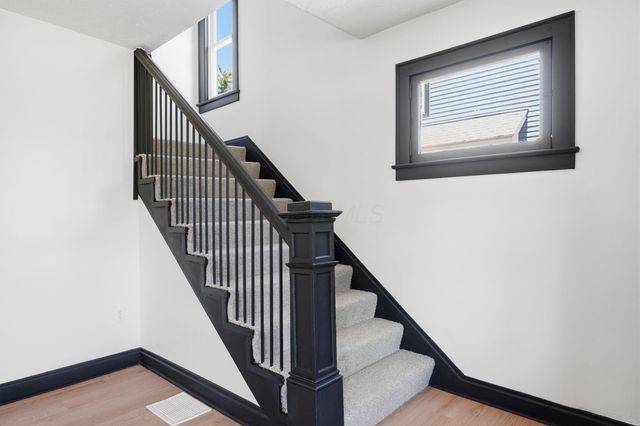 107 N Powell Avenue, Columbus, OH 43204