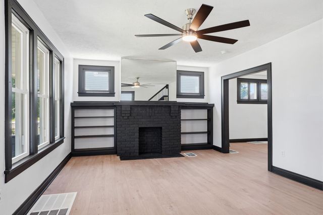 107 N Powell Avenue, Columbus, OH 43204