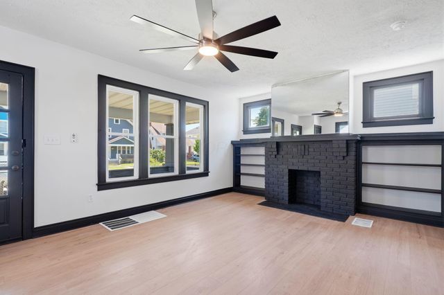 107 N Powell Avenue, Columbus, OH 43204