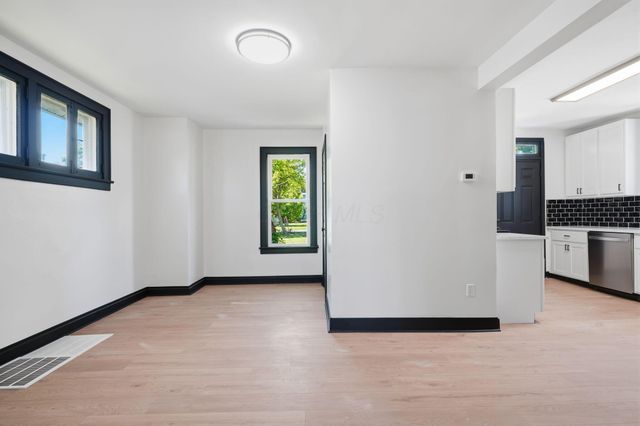 107 N Powell Avenue, Columbus, OH 43204