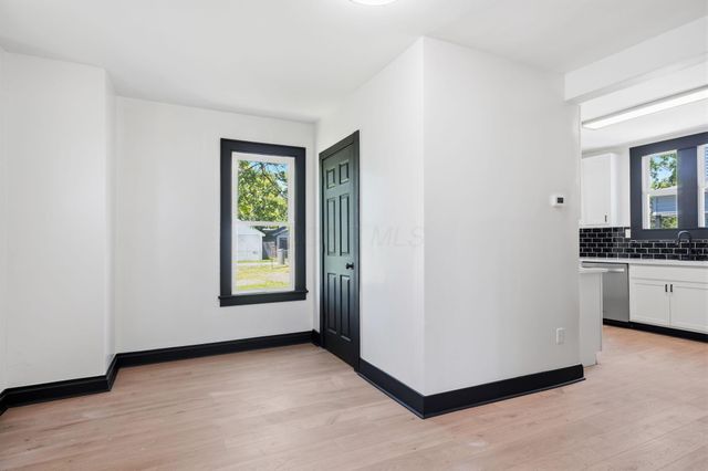 107 N Powell Avenue, Columbus, OH 43204
