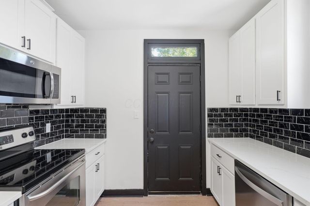 107 N Powell Avenue, Columbus, OH 43204