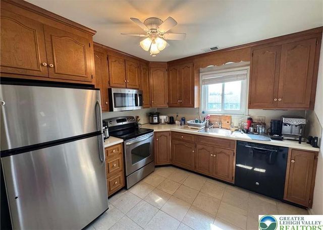 895 Cold Spring Road 12, Allentown City, PA 18103