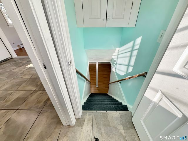 61 Smith Street, East Lyme, CT 06357