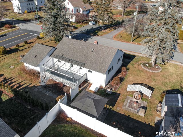 61 Smith Street, East Lyme, CT 06357