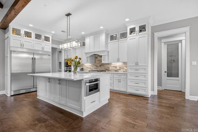43 Falstone Drive, Little Rock, AR 72223