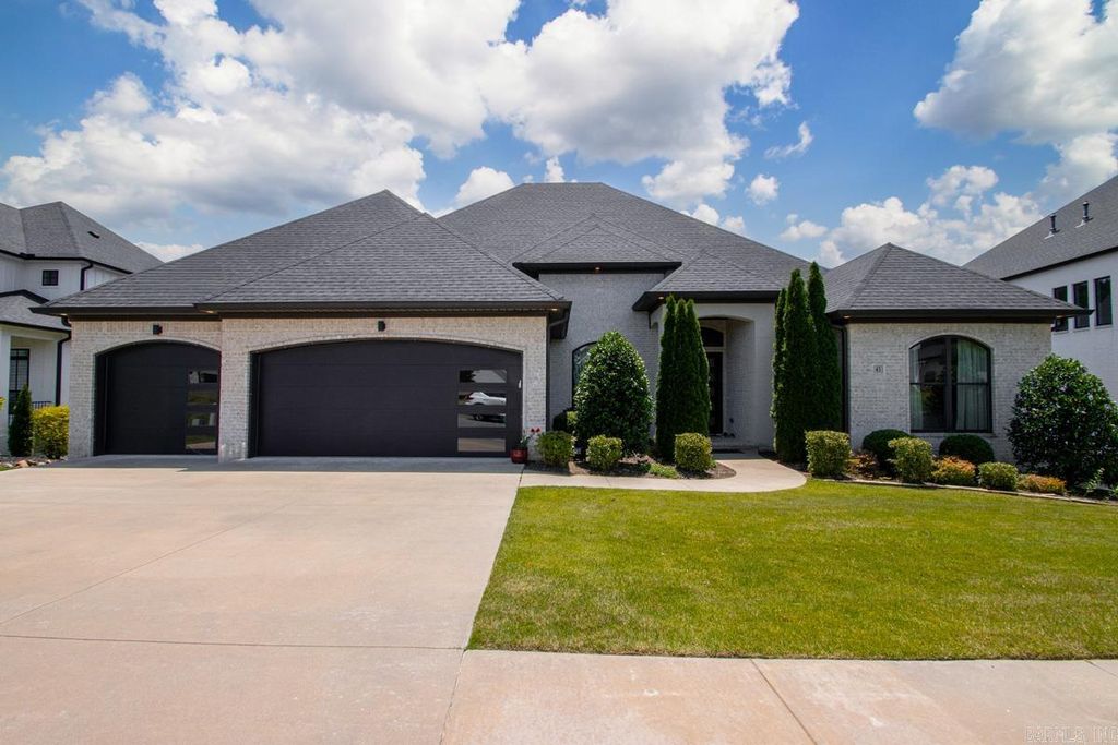 43 Falstone Drive, Little Rock, AR 72223