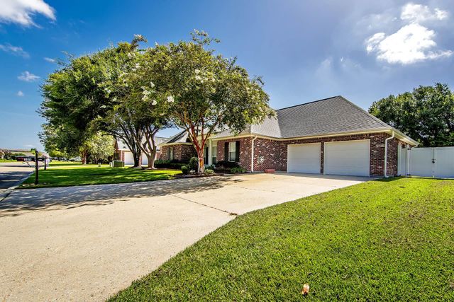 109 Webre Dr, Thibodaux, LA 70301