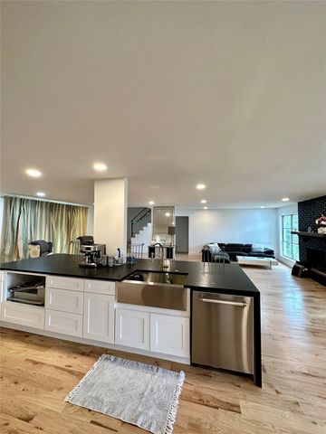 7806 Rolling Acres Drive, Dallas, TX 75248