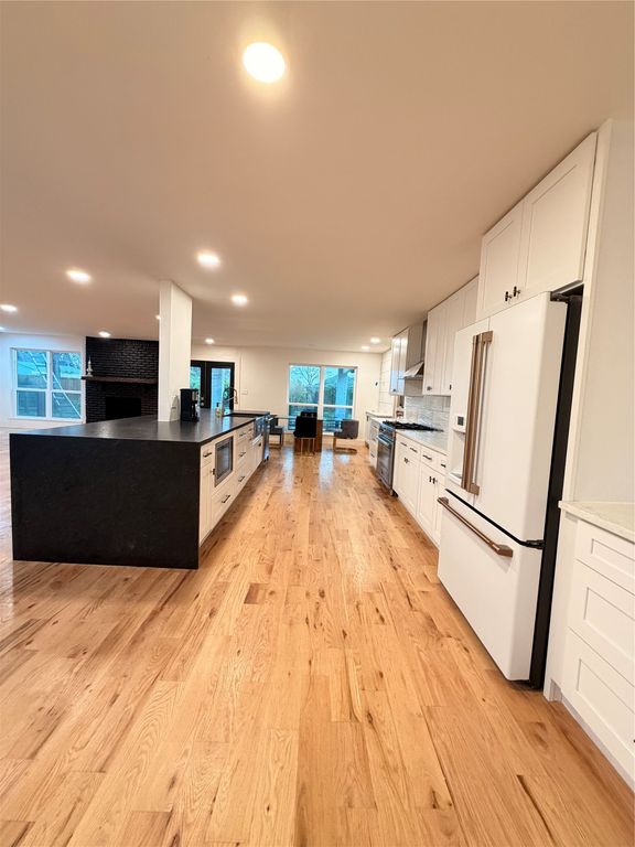 7806 Rolling Acres Drive, Dallas, TX 75248