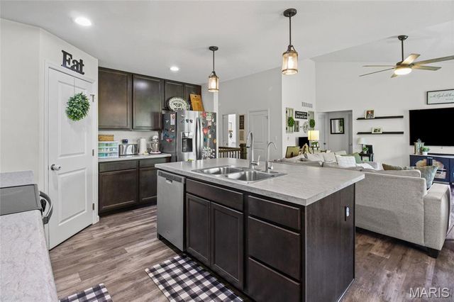2011 Huey Court, Festus, MO 63028