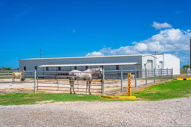 8515 Cr 1839, Sinton, TX 78387