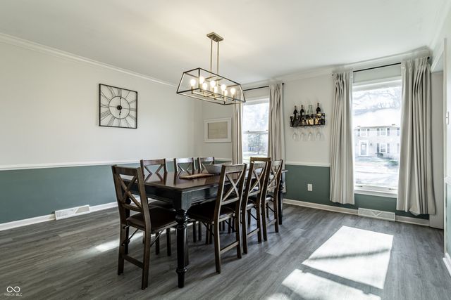 12216 Castle Row Overlook, Carmel, IN 46033