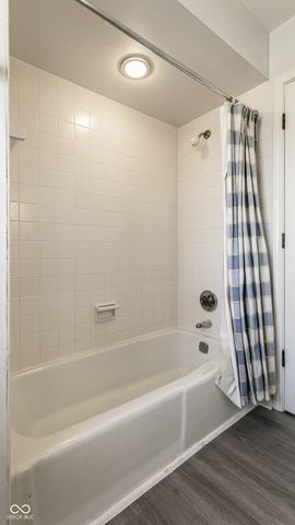 12216 Castle Row Overlook, Carmel, IN 46033