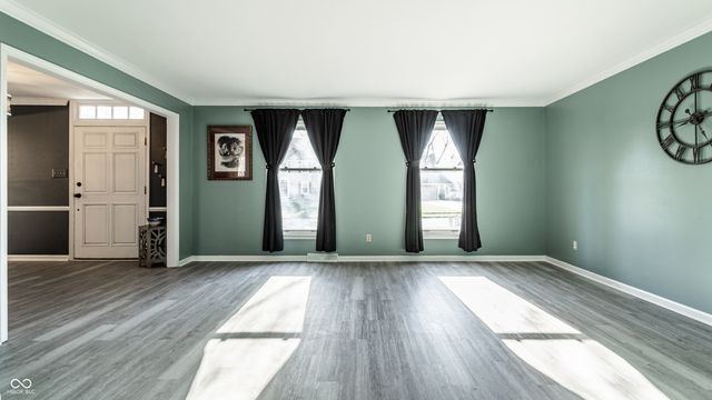 12216 Castle Row Overlook, Carmel, IN 46033