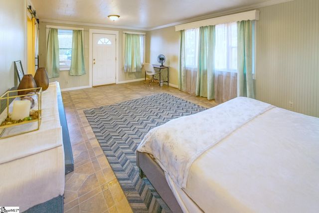 235 S Blackstock Road, Spartanburg, SC 29301