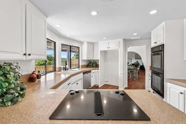 2918 Los Campos Drive, Fallbrook, CA 92028