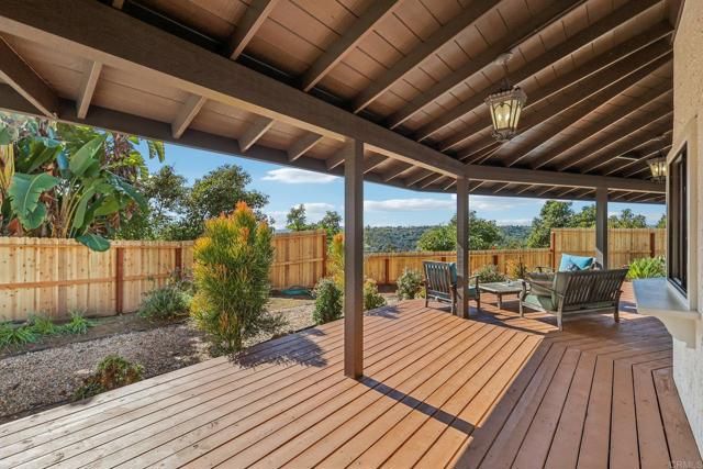 2918 Los Campos Drive, Fallbrook, CA 92028