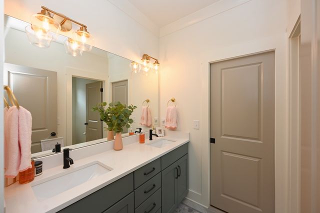 405B S 10th St, Nashville, TN 37206