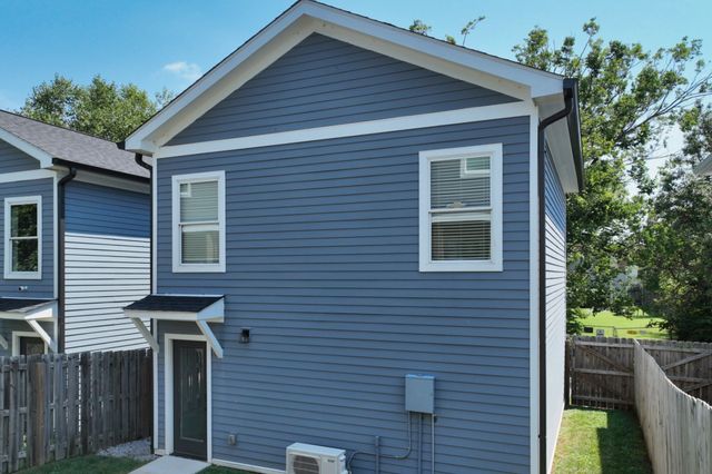 405B S 10th St, Nashville, TN 37206