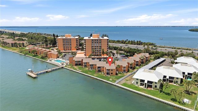 7400 SUNSHINE SKYWAY LANE S 111, St Petersburg, FL 33711