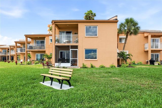 7400 SUNSHINE SKYWAY LANE S 111, St Petersburg, FL 33711