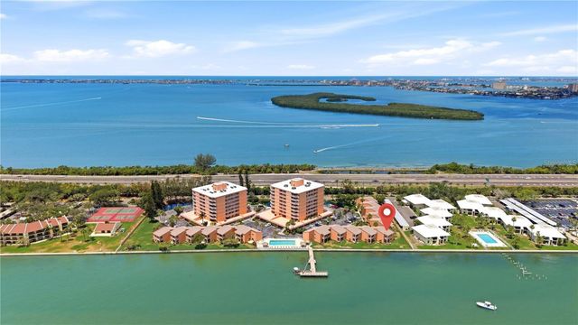 7400 SUNSHINE SKYWAY LANE S 111, St Petersburg, FL 33711