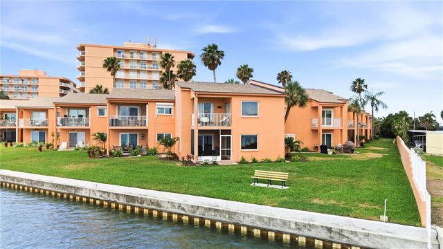 7400 SUNSHINE SKYWAY LANE S 111, St Petersburg, FL 33711