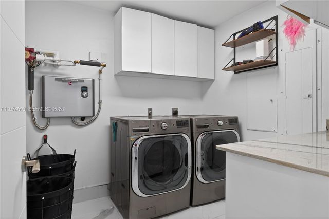 3415 N Ocean Dr 401, Hollywood, FL 33019