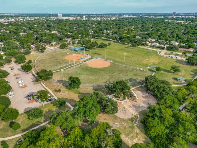 600 Ridgedale Drive, Richardson, TX 75080