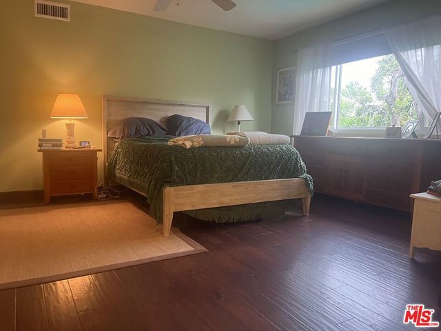5112 Van Noord Avenue, Sherman Oaks, CA 91423