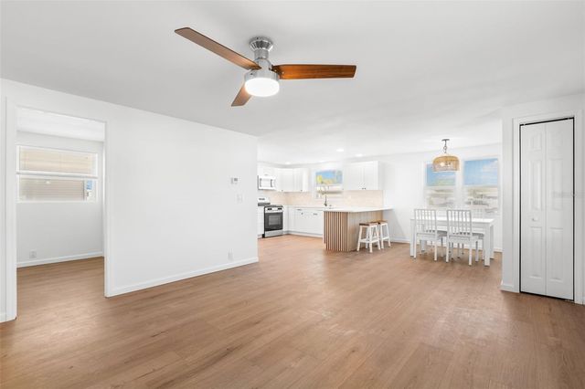 7271 MOUNT ARLINGTON DRIVE NE 430, St Petersburg, FL 33702