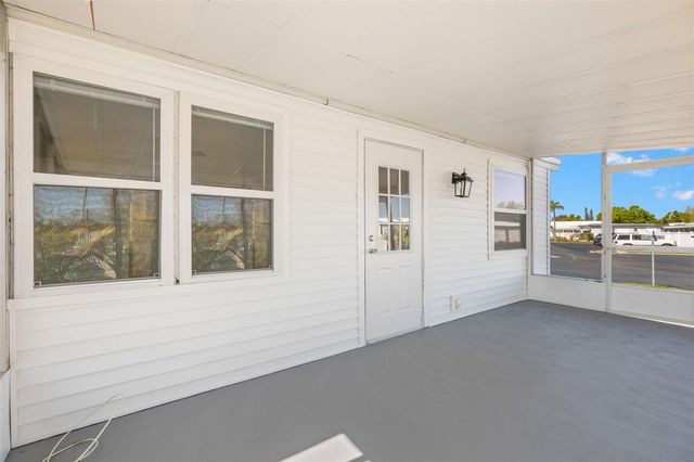 7271 MOUNT ARLINGTON DRIVE NE 430, St Petersburg, FL 33702