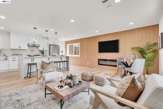 48465 Ursa Dr, Fremont, CA 94539