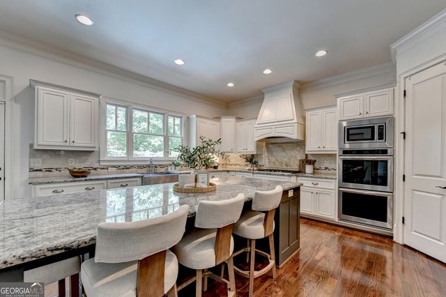 5272 Lacosta Lane, Johns Creek, GA 30022