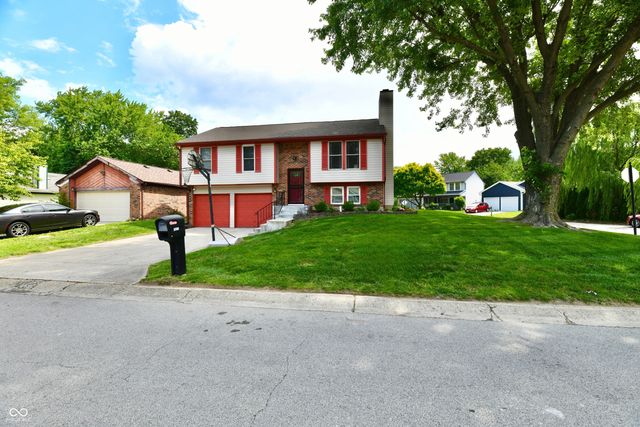5762 Pilgrim Drive, Indianapolis, IN 46254