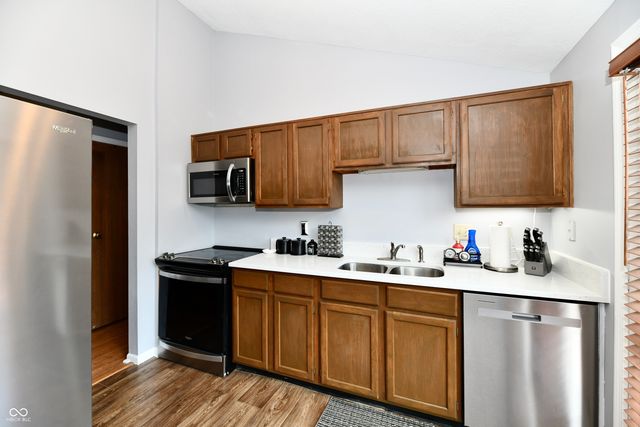 5762 Pilgrim Drive, Indianapolis, IN 46254