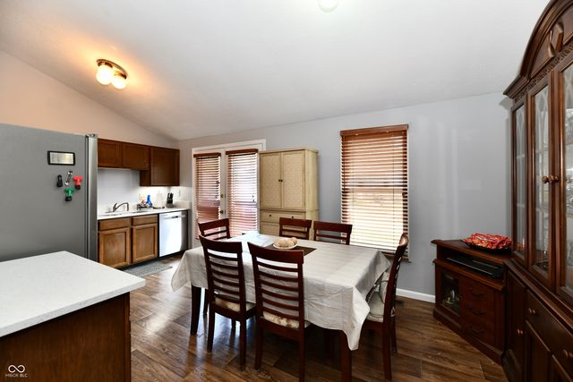 5762 Pilgrim Drive, Indianapolis, IN 46254