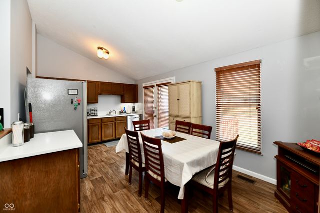 5762 Pilgrim Drive, Indianapolis, IN 46254