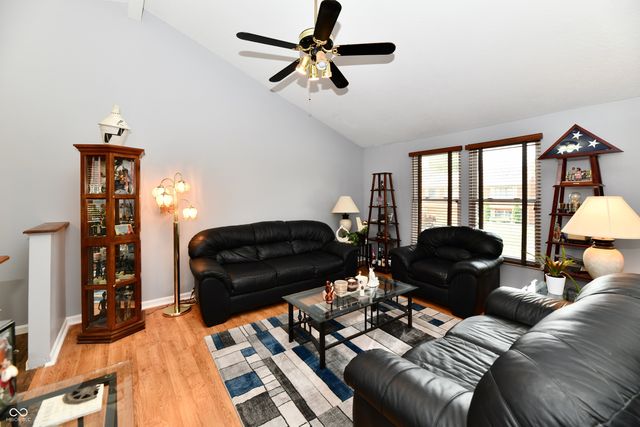5762 Pilgrim Drive, Indianapolis, IN 46254