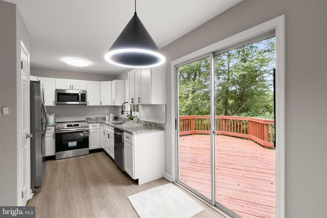 15608 CLIFF SWALLOW WAY, Rockville, MD 20853