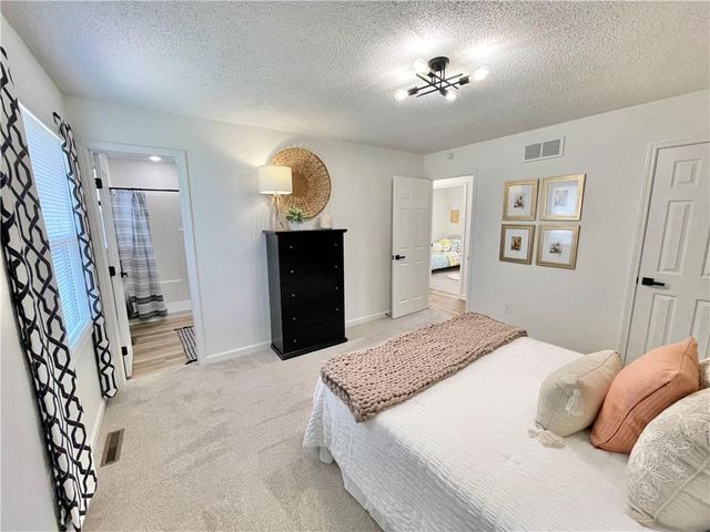 16106 Harris Avenue, Belton, MO 64012